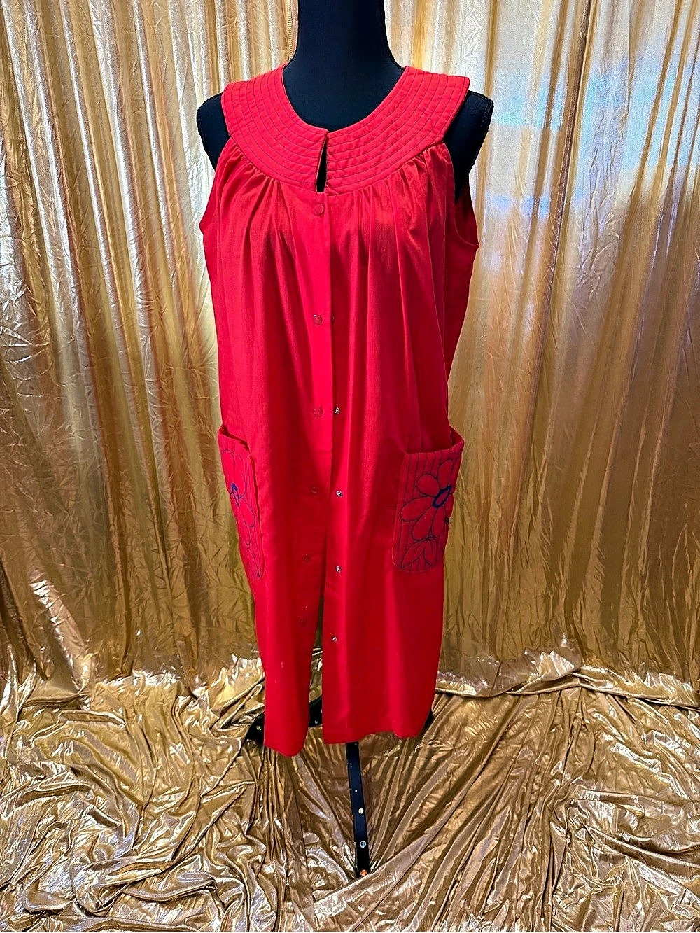 Lara Dee Red Sleeveless house coat dress Medium size